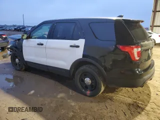2016 Ford Utility Police Interceptor with VIN 1FM5K8ARXGGD32942, listed as a Copart auction lot 83344034 with 102,355 mi miles and Salvage Title. Bid and sale history available at carsss.com. Image 2.