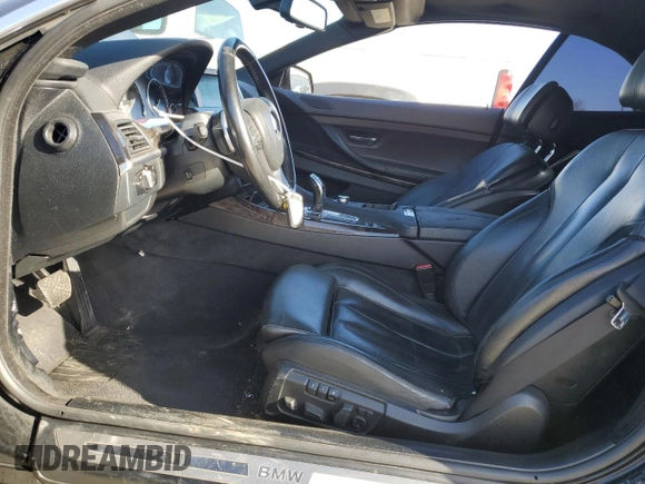 2012 BMW 6 Series 650i z VIN WBALZ3C51CDL72422, wystawiony jako Copart lot #87447914 z przebiegiem 115 376 mil mil oraz Szkody całkowita. Historia ofert i sprzedaży dostępna na DreamBid. Obrazek 7.
