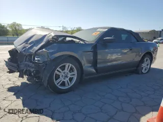 2014 Ford Mustang V6 with VIN 1ZVBP8EM9E5208500, listed as a Copart auction lot 53519595 with 136,622 mi miles and Clean Title. Bid and sale history available at carsss.com. Image 1.