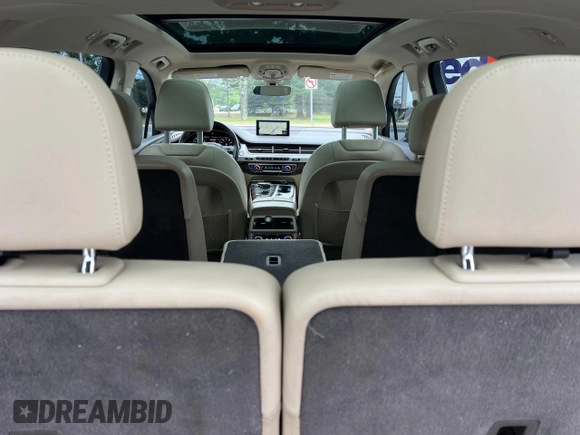 2019 Audi Q7 Premium Plus z VIN WA1LHAF7XKD044979, wystawiony jako Copart lot #63196635 z przebiegiem 150 266 mil mil oraz Czysty tytuł • Clean title. Historia ofert i sprzedaży dostępna na DreamBid. Obrazek 9.