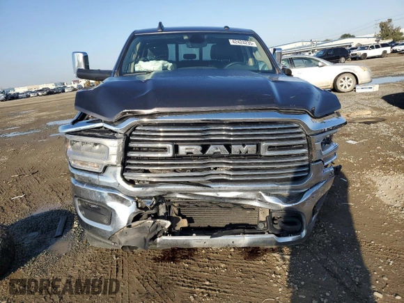 2022 Ram 2500 Laramie with VIN 3C6UR5FL2NG243857, listed as a Copart auction lot 42424235 with 58,474 mi miles and Salvage Title. Bid and sale history available at carsss.com. Image 5.