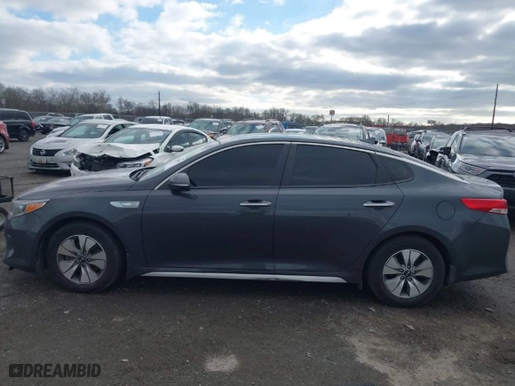 2017 Kia Optima Hybrid with VIN KNAGT4LE3H5018623, listed as a IAAI auction lot 41131849 with 143,795 mi miles. Bid and sale history available at carsss.com. Image 14.