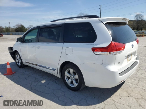 2013 Toyota Sienna XLE AAS with VIN 5TDYK3DC9DS381000, listed as a Copart auction lot 51326005 with 254,701 mi miles and Clean Title. Bid and sale history available at DreamBid. Image 2.