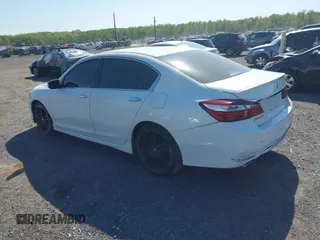 2016 Honda Accord Sport с VIN 1HGCR2F5XGA017783, выставлен на аукционе IAAI как лот 42112413 с пробегом 88 930 миль миль и . История ставок и продаж доступна на DreamBid. Изображение 3.