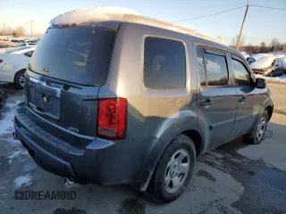 2011 Honda Pilot LX with VIN 5FNYF4H20BB068768, listed as a Copart auction lot 87152394 with 203,679 mi miles and Salvage Title. Bid and sale history available at DreamBid. Image 3.