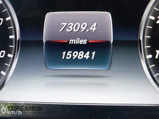 2015 Mercedes-Benz S 550 with VIN WDDUG8FBXFA084888, listed as a IAAI auction lot 41636873 with 159,841 mi miles and . Bid and sale history available at carsss.com. Image 7.