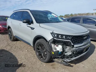 2022 Kia Sorento SX Prestige with VIN 5XYRK4LF1NG161371, listed as a IAAI auction lot 41270211 with 45,874 mi miles and . Bid and sale history available at DreamBid. Image 1.