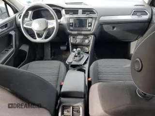 2022 Volkswagen Tiguan S with VIN 3VV0B7AX0NM057030, listed as a Copart auction lot 43189195 with 34,015 mi miles and Salvage title. Bid and sale history available at DreamBid. Image 8.