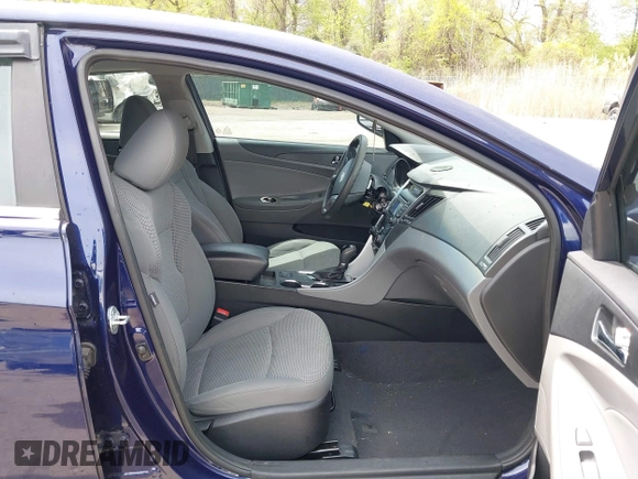 2013 Hyundai Sonata GLS with VIN 5NPEB4AC5DH802732, listed as a IAAI auction lot 42036843 with 103,165 mi miles and . Bid and sale history available at carsss.com. Image 5.