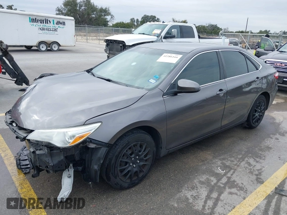 2017 Toyota Camry XLE with VIN 4T1BF1FK2HU669201, listed as a IAAI auction lot 41586166 with 158,552 mi miles. Bid and sale history available at carsss.com. Image 18.