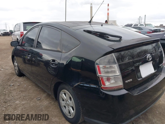 2005 Toyota Prius with VIN JTDKB20U153120011, listed as a IAAI auction lot 41855417 with 231,838 mi miles. Bid and sale history available at carsss.com. Image 3.