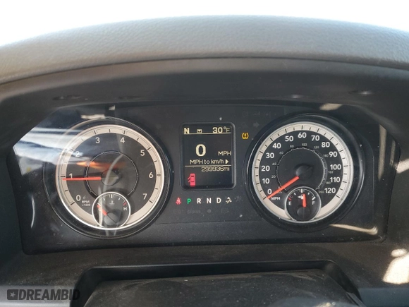 2017 Ram 2500 Tradesman with VIN 3C6UR4CJ0HG587687, listed as a Copart auction lot 44977975 with 299,936 mi miles and Clean Title. Bid and sale history available at carsss.com. Image 9.