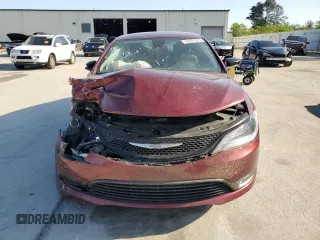 2017 Chrysler 200 Touring z VIN 1C3CCCFB1HN504445, wystawiony jako Copart lot #52371275 z przebiegiem 121 703 mil mil oraz Szkoda całkowita • Salvage title. Historia ofert i sprzedaży dostępna na DreamBid. Obrazek 5.