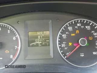 2012 Volkswagen Jetta SE z VIN 3VWDP7AJ4CM468986, wystawiony jako IAAI lot #42429171 z przebiegiem 169 447 mil mil oraz . Historia ofert i sprzedaży dostępna na DreamBid. Obrazek 7.
