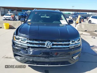 2018 Volkswagen Atlas SEL Premium with VIN 1V2NR2CA3JC542820, listed as a IAAI auction lot 41771245 with 68,462 mi miles and . Bid and sale history available at DreamBid. Image 13.