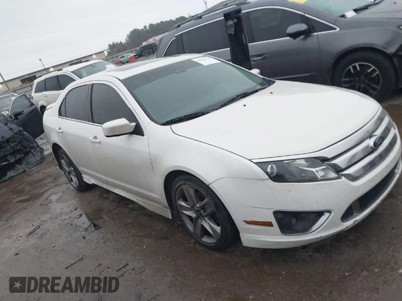2011 Ford Fusion SPORT with VIN 3FAHP0KC2BR159150, listed as a IAAI auction lot 41546128 with 187,373 mi miles. Bid and sale history available at carsss.com. Image 1.