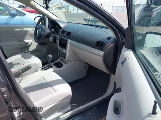 2010 Chevrolet Cobalt LS z VIN 1G1AB5F59A7116393, wystawiony jako IAAI lot #42118038 z przebiegiem 132 823 mil mil oraz . Historia ofert i sprzedaży dostępna na DreamBid. Obrazek 5.