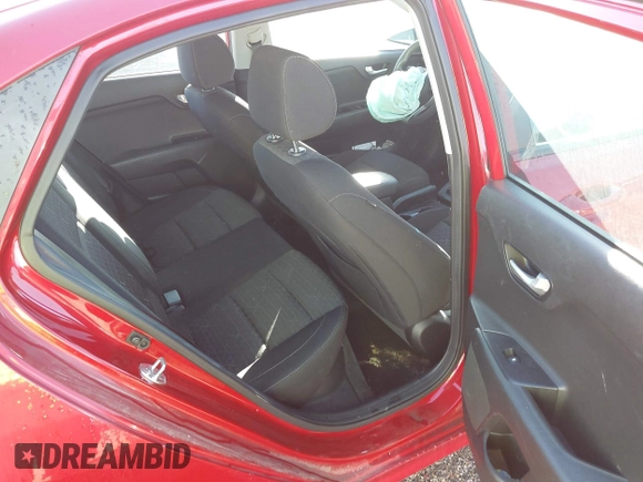 2019 Kia Rio S with VIN 3KPA24AB4KE227322, listed as a IAAI auction lot 40890906 with 114,215 mi miles. Bid and sale history available at carsss.com. Image 8.