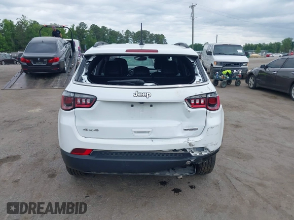 2024 Jeep Compass Latitude with VIN 3C4NJDBN9RT607209, listed as a IAAI auction lot 42233206 with 35,245 mi miles and . Bid and sale history available at DreamBid. Image 16.