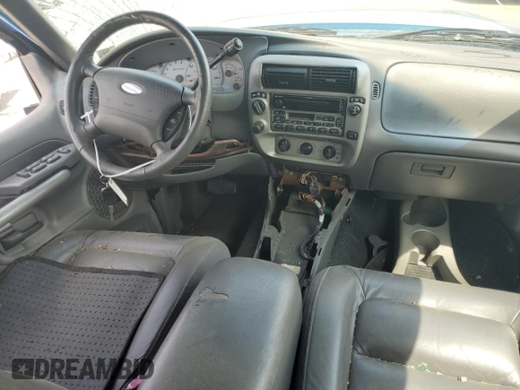 2001 Ford Explorer Sport Trac z VIN 1FMZU77E91UC28669, wystawiony jako Copart lot #76438624 z przebiegiem 128 484 mil mil oraz Nie do naprawy • Non repairable. Historia ofert i sprzedaży dostępna na DreamBid. Obrazek 8.
