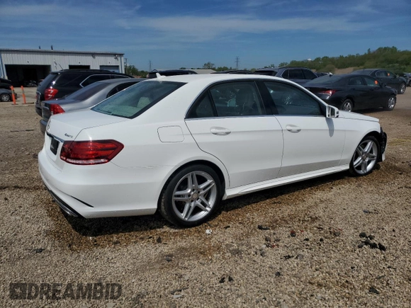 2016 Mercedes-Benz E 350 Luxury z VIN WDDHF8JB8GB234438, wystawiony jako Copart lot #56134885 z przebiegiem 56 990 mil mil oraz Szkoda całkowita • Salvage title. Historia ofert i sprzedaży dostępna na DreamBid. Obrazek 3.