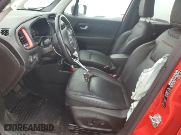 2020 Jeep Renegade Trailhawk с VIN ZACNJBC17LPM03536, выставлен на аукционе Copart как лот 59369535 с пробегом Не указан миль и На запчасти • Non repairable. История ставок и продаж доступна на DreamBid. Изображение 7.