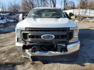 2022 Ford F-250 XL with VIN 1FT7X2B6XNEG39326, listed as a Copart auction lot 88091315 with 54,242 mi miles and Salvage Title. Bid and sale history available at DreamBid. Image 5.