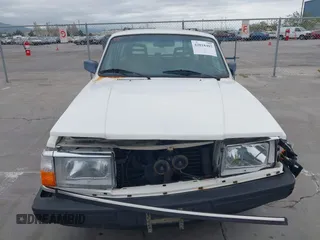 1991 Volvo 240 с VIN YV1AA885XM1897225, выставлен на аукционе IAAI как лот 42018402 с пробегом 158 448 миль миль и . История ставок и продаж доступна на DreamBid. Изображение 12.