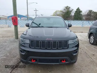 2019 Jeep Grand Cherokee Trailhawk with VIN 1C4RJFLT3KC554292, listed as a IAAI auction lot 41953049 with 31,672 mi miles and . Bid and sale history available at DreamBid. Image 12.