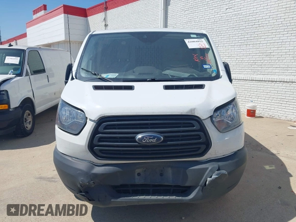 2019 Ford Transit z VIN 1FTYR1YG6KKA31664, wystawiony jako IAAI lot #42004855 z przebiegiem 132 828 mil mil oraz . Historia ofert i sprzedaży dostępna na DreamBid. Obrazek 12.