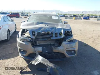 2019 Jeep Cherokee Latitude with VIN 1C4PJLCB2KD474165, listed as a IAAI auction lot 42100594 with 91,363 mi miles and . Bid and sale history available at DreamBid. Image 6.