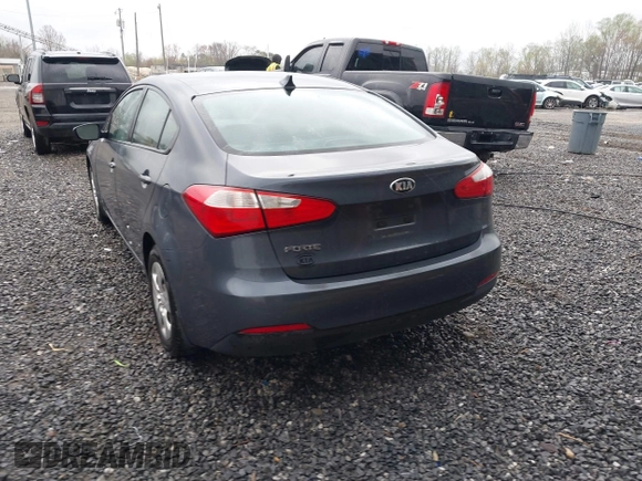 2016 Kia Forte LX with VIN KNAFK4A69G5560835, listed as a IAAI auction lot 42003212 with 100,873 mi miles. Bid and sale history available at carsss.com. Image 3.