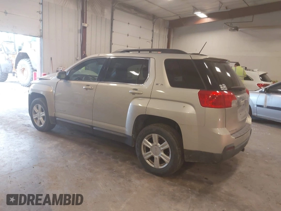 2015 GMC Terrain SLE z VIN 2GKFLWEK8F6393684, wystawiony jako IAAI lot #42242744 z przebiegiem 90 077 mil mil oraz . Historia ofert i sprzedaży dostępna na DreamBid. Obrazek 3.