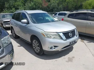 2013 Nissan Pathfinder SV with VIN 5N1AR2MNXDC621967, listed as a IAAI auction lot 42582796 with 220,729 mi miles and . Bid and sale history available at DreamBid. Image 1.