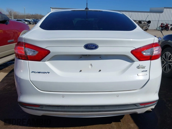 2016 Ford Fusion SE with VIN 3FA6P0HDXGR165311, listed as a IAAI auction lot 41763531 with 156,650 mi miles. Bid and sale history available at carsss.com. Image 17.