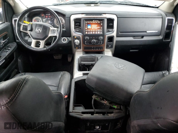 2016 Ram 1500 Laramie z VIN 1C6RR7NT8GS203149, wystawiony jako Copart lot #59156555 z przebiegiem 140 113 mil mil oraz Szkoda całkowita • Salvage title. Historia ofert i sprzedaży dostępna na DreamBid. Obrazek 8.