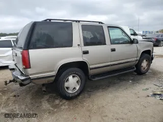 1999 Chevrolet Tahoe Z71 with VIN 1GNEK13RXXJ402023, listed as a Copart auction lot 78086864 with 287,300 mi miles and Non Repairable. Bid and sale history available at carsss.com. Image 3.