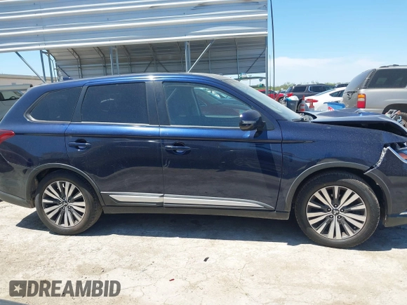 2019 Mitsubishi Outlander SE with VIN JA4AD3A38KZ007435, listed as a IAAI auction lot 42238791 with 103,169 mi miles and . Bid and sale history available at DreamBid. Image 13.