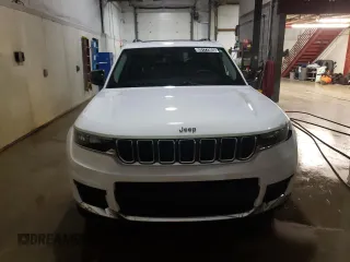 2023 Jeep Grand Cherokee Laredo with VIN 1C4RJKAGXP8782475, listed as a Copart auction lot 53177805 with 26,079 mi miles and Clean title. Bid and sale history available at DreamBid. Image 5.