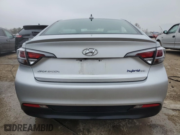 2016 Hyundai Sonata SE with VIN KMHE24L19GA011767, listed as a Copart auction lot 40959384 with Not Provided miles and . Bid and sale history available at DreamBid. Image 6.