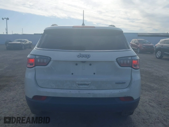 2018 Jeep Compass Latitude z VIN 3C4NJCBBXJT123876, wystawiony jako IAAI lot #41706267 z przebiegiem 69 981 mil mil oraz . Historia ofert i sprzedaży dostępna na DreamBid. Obrazek 16.