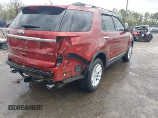 2014 Ford Explorer XLT with VIN 1FM5K8D87EGA87341, listed as a IAAI auction lot 42038883 with 134,029 mi miles and . Bid and sale history available at carsss.com. Image 4.