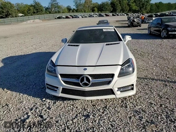 2014 Mercedes-Benz SLK-Class SLK 250 with VIN WDDPK4HA6EF095686, listed as a Copart auction lot 73607944 with 98,787 mi miles and Clean Title. Bid and sale history available at carsss.com. Image 11.