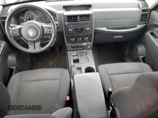 2011 Jeep Liberty Sport Jet z VIN 1J4PN2GK7BW562653, wystawiony jako Copart lot #51105385 z przebiegiem 89 823 mil mil oraz Szkoda całkowita • Salvage title. Historia ofert i sprzedaży dostępna na DreamBid. Obrazek 8.