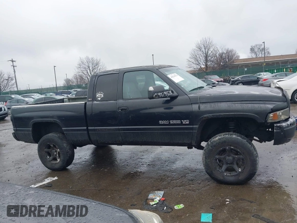 2001 Dodge 1500 with VIN 3B7HF13Y91G763348, listed as a IAAI auction lot 41510274 with 207,408 mi miles and . Bid and sale history available at DreamBid. Image 13.