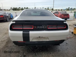 2017 Dodge Challenger R/T with VIN 2C3CDZBT4HH659353, listed as a Copart auction lot 88946825 with 120,496 mi miles and Salvage title. Bid and sale history available at DreamBid. Image 6.