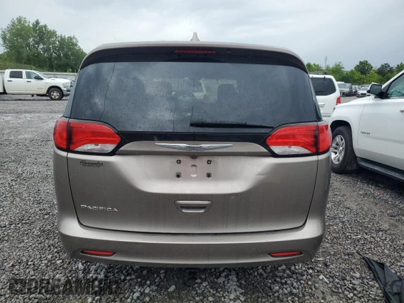 2017 Chrysler Pacifica Touring with VIN 2C4RC1DG6HR552700, listed as a Copart auction lot 61365895 with 128,407 mi miles and Salvage title. Bid and sale history available at DreamBid. Image 6.