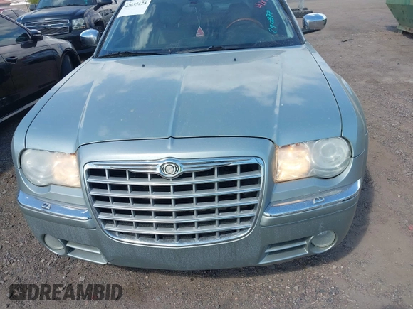 2006 Chrysler 300 C with VIN 2C3LA63H46H290377, listed as a IAAI auction lot 42035128 with 103,847 mi miles and . Bid and sale history available at carsss.com. Image 6.