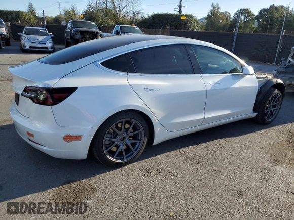2020 Tesla Model 3 Standard Range Plus with VIN 5YJ3E1EA0LF808571, listed as a Copart auction lot 47827615 with 125,444 mi miles and Salvage Title. Bid and sale history available at DreamBid. Image 3.
