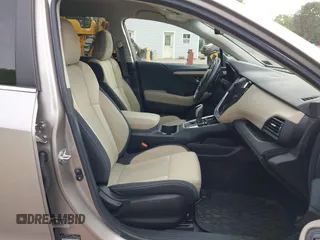 2020 Subaru Outback Premium с VIN 4S4BTACC5L3263126, выставлен на аукционе IAAI как лот 42279777 с пробегом 27 752 миль миль и . История ставок и продаж доступна на DreamBid. Изображение 5.